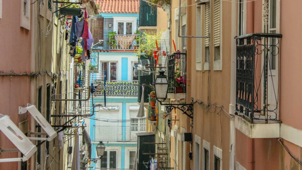 Premium Rebelde — Hidden Lisbon